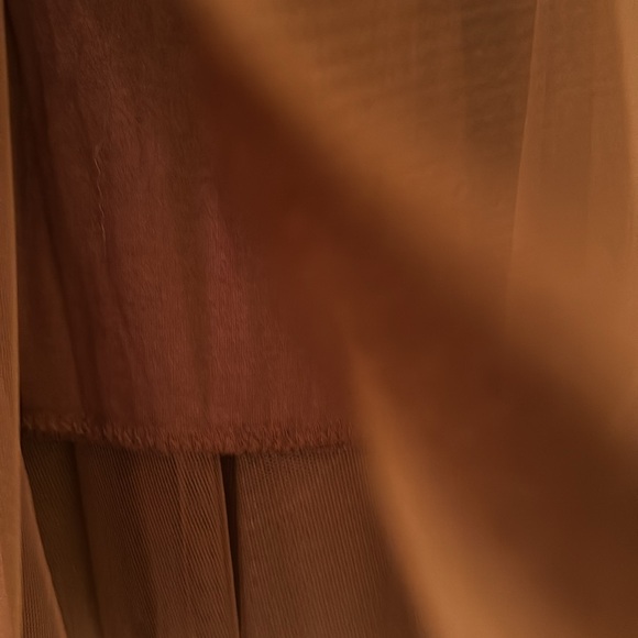 Flowy tulle skirt in cinnamon brown fits size S to M - Picture 3 of 4